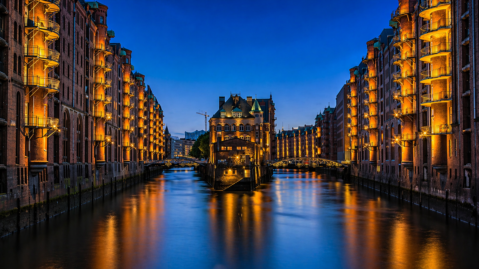 Speicherstadt in Hamburg bei Nacht